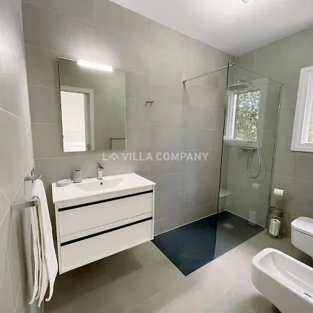 De Amigos Cala En Porter (Menorca)